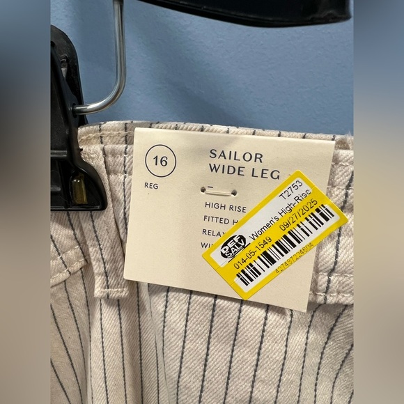 Women's High-Rise Sailor Wide Leg Ankle Jeans - Universal Thread™SIZE 16 - Picture 5 of 6